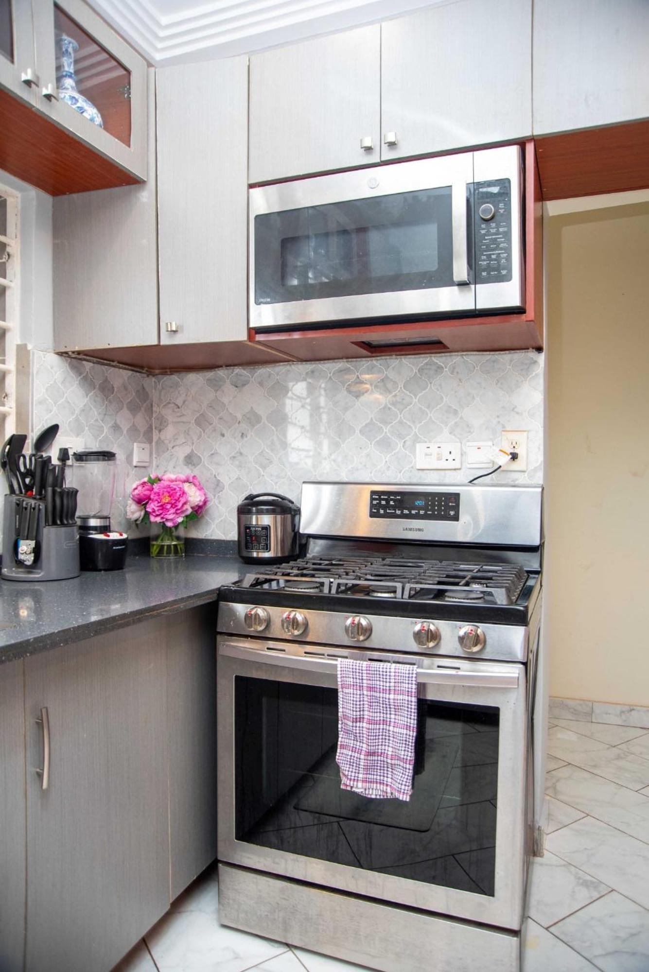 Seyramz Palace - Free Airport Pick Up - High Speed Starlink Wifi - Car Rental Tamale Luaran gambar